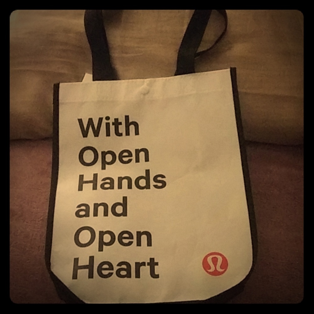 Lululemon Rare mini tote